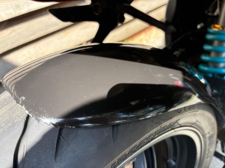 2007 / 07 Triumph Sprint 1050 £1900 Red 42803 miles.