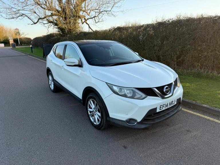2014 Nissan Qashqai 1.2 DIG-T Acenta Premium 2WD Euro 5 (s/s) 5dr HATCHBACK Petrol Manual