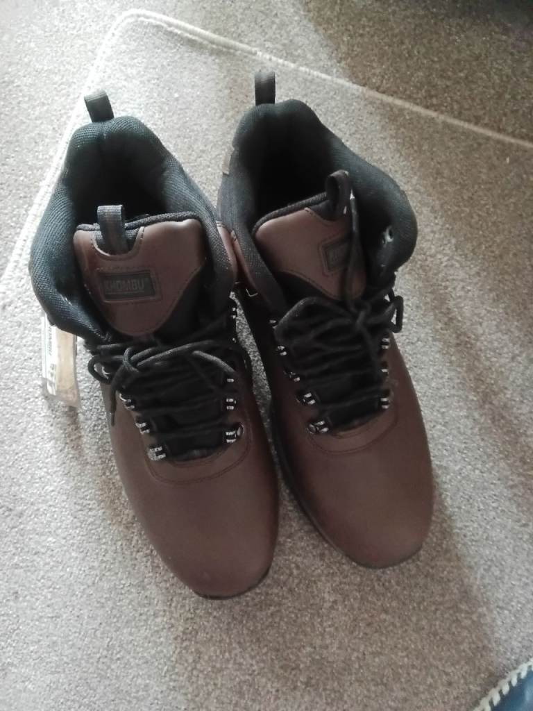 Mens hilking boot...size 11...new