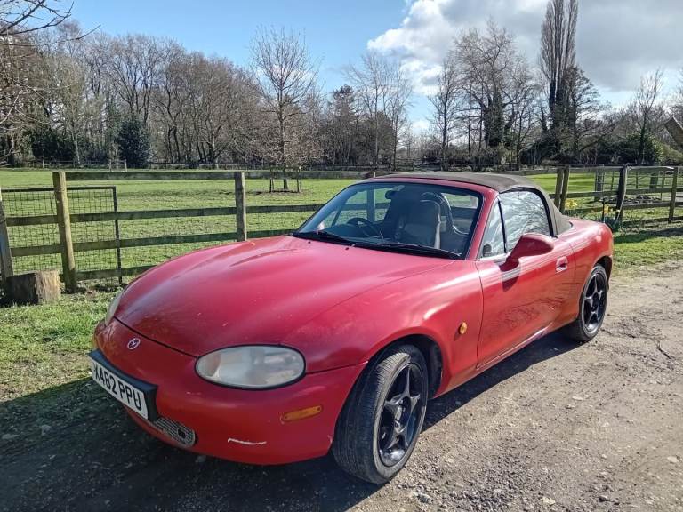 Mazda, MX-5, Convertible, 2001, Manual, 1839 (cc), 2 doors