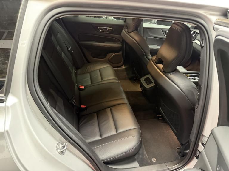 VOLVO V60 CROSS COUNTRY 2.0 Cross Country B4 AWD (197hp) Auto 2021