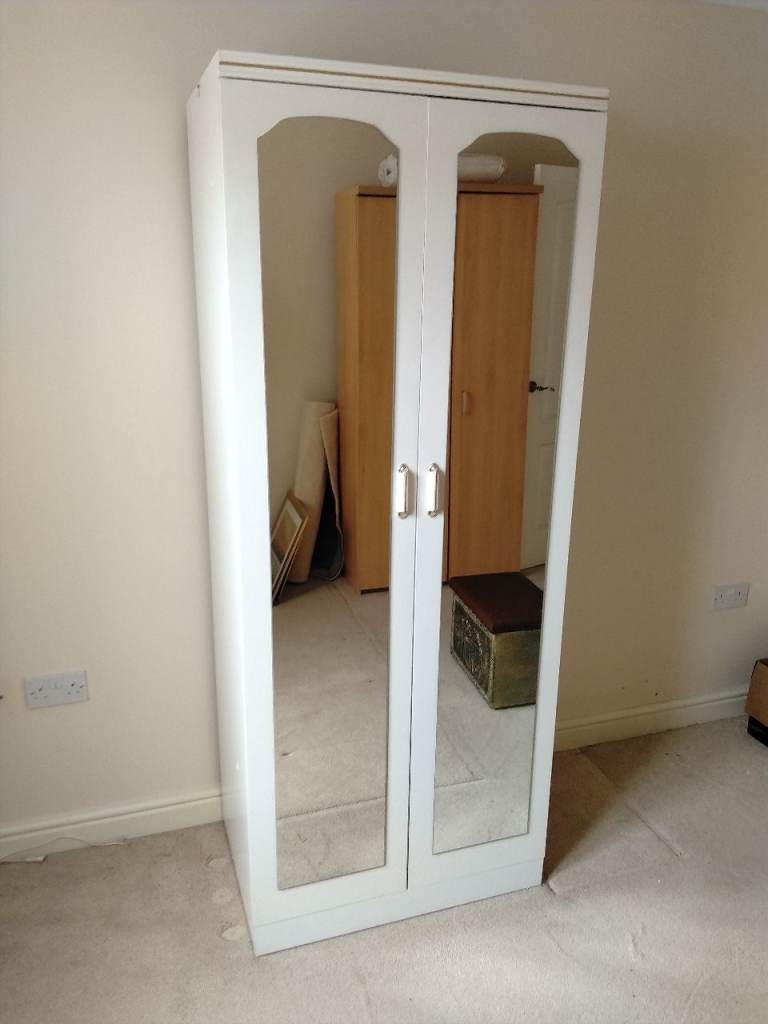 White wardrobe 