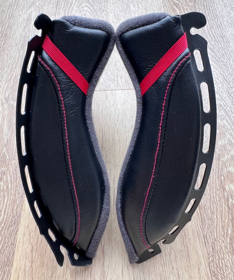 Shoei Motorcycle Helmet Type N Cheek Pads Size 43 Excellent Condition