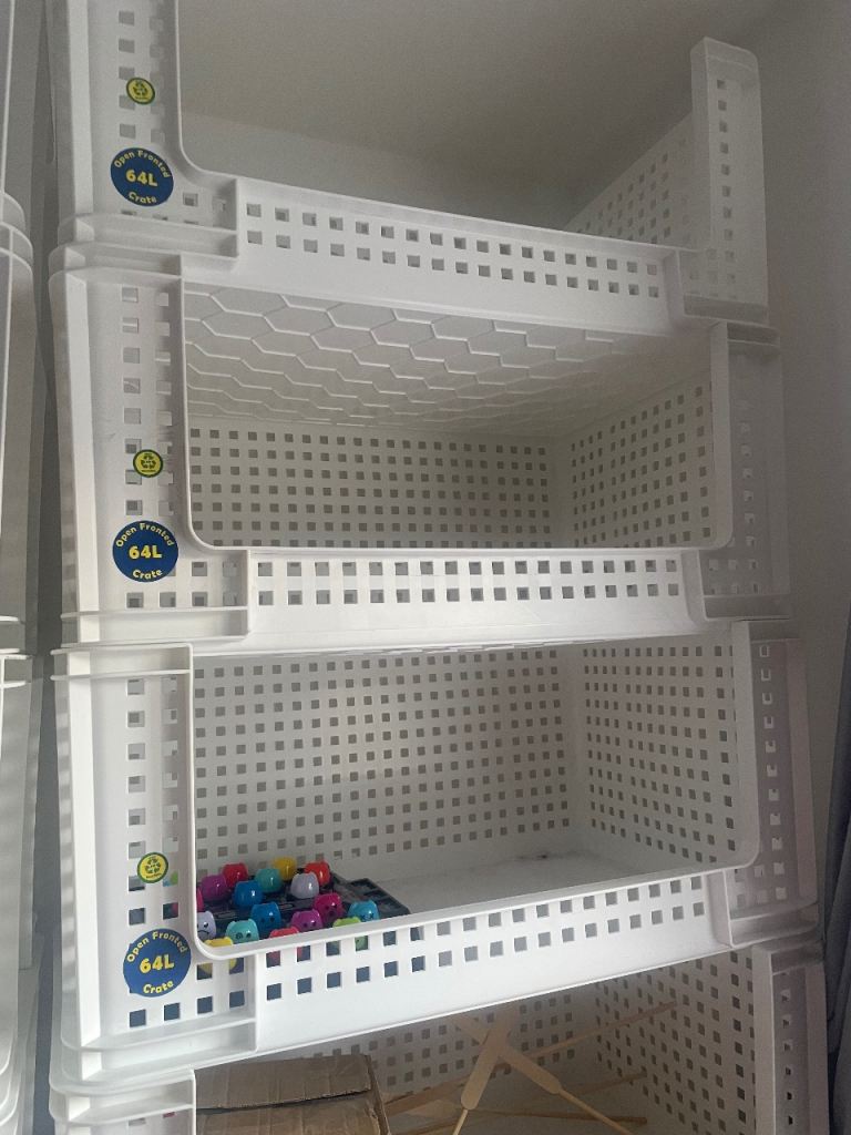 Discontinued. Rare. Delivery available. 64L Really Useful Crate