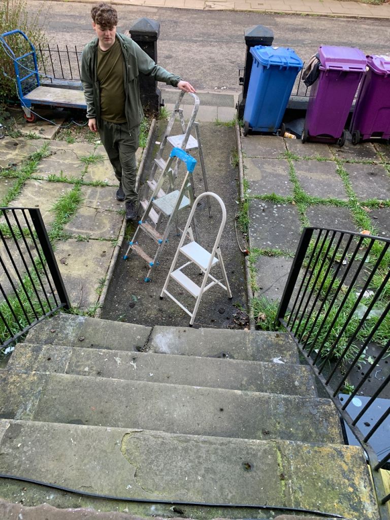 2 step ladders 5pound