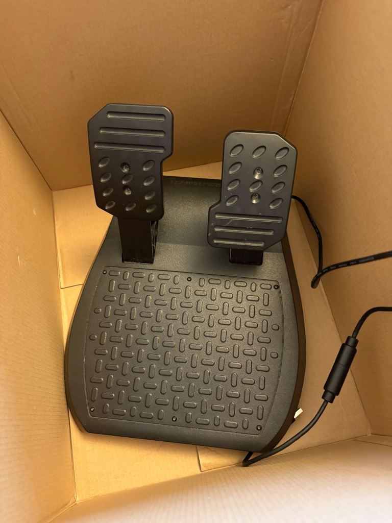 Ferrari 458 Spider Racing Wheel | Compatible with Xbox | Wheel + Pedals + Clamp