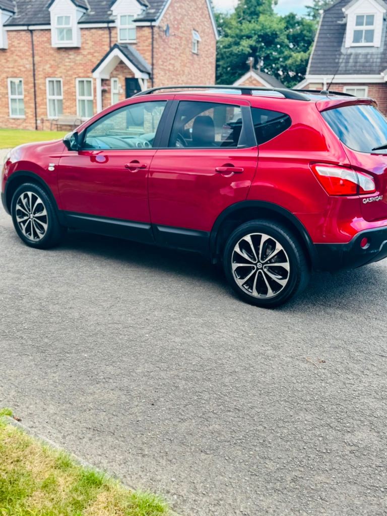 Nissan, QASHQAI, Hatchback, 2013, Manual, 1461 (cc), 5 doors