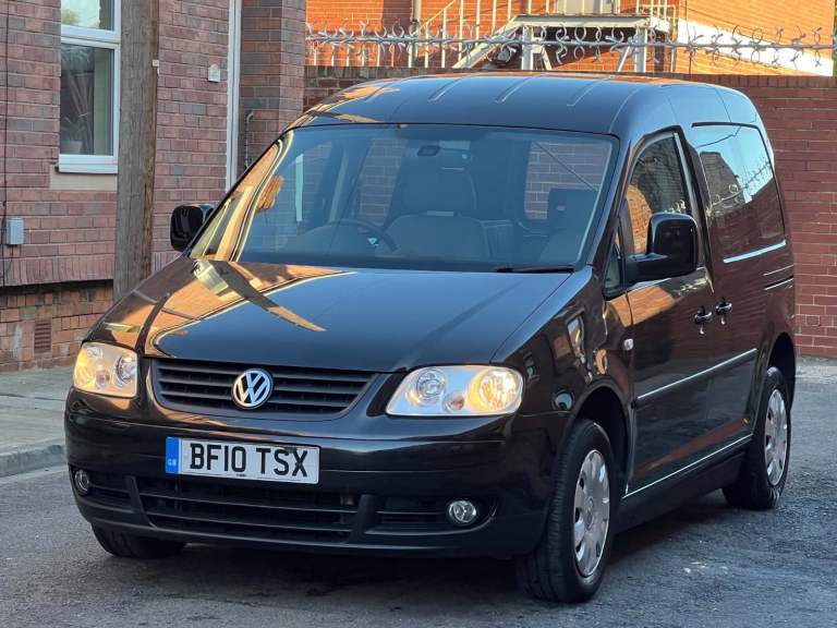 Volkswagen, CADDY MAXI LIFE, MPV, 2010, Semi-Auto, 1896 (cc), 5 doors