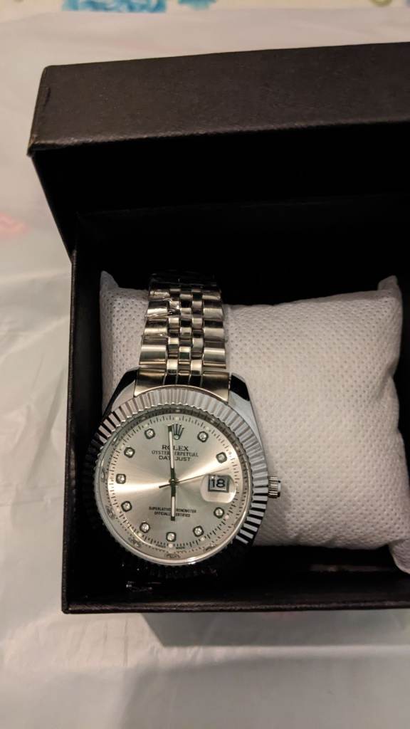 Silver-Tone Men's Watch with Jubilee Bracelet and Date Display