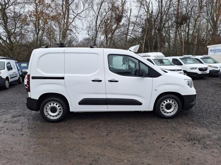 VAUXHALL COMBO 1.6 Turbo D 2300 Edition TWIN SIDE DOOR AIR CON White Manual Dies
