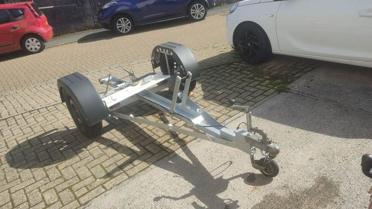 Heavy duty motorbike trailer
