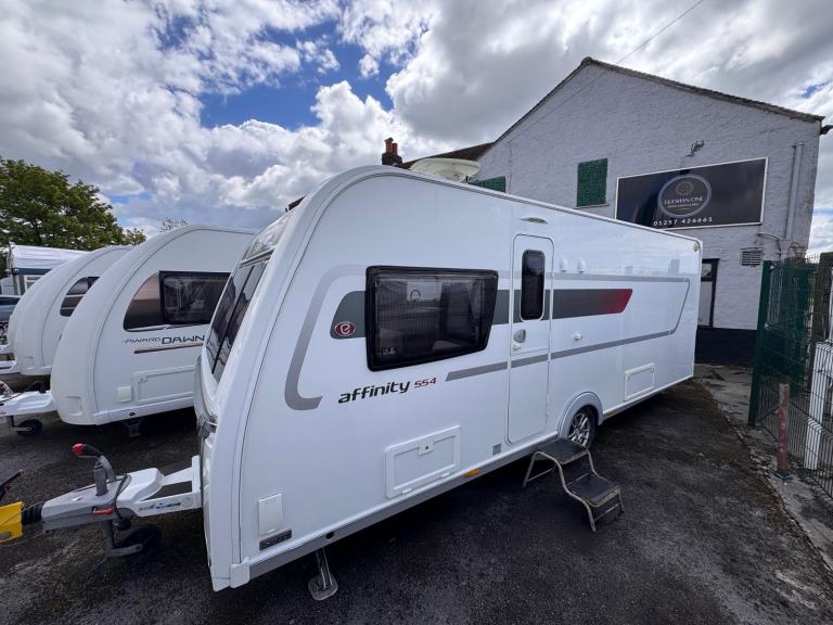 ELDDIS AFFINITY 554 2018 MODEL 4 BERTH ISLAND BED TOURING CARAVAN