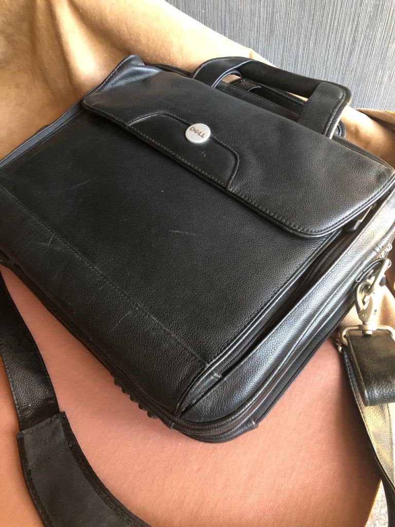 Dell Black  Laptop Bag / Briefcase 