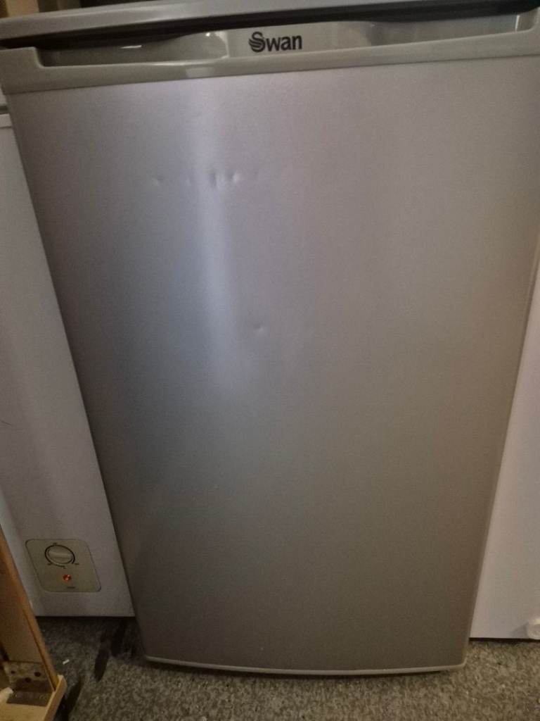 Swan under counter freezer – Silver,