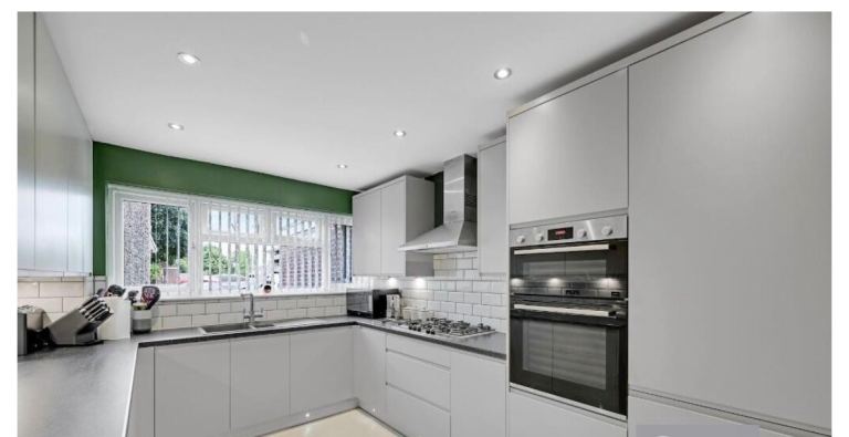 Semi double room for rent