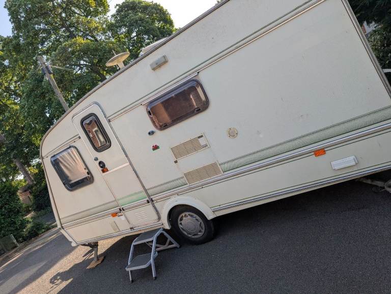 Eldiss slipstream XL caravan 4 berth 