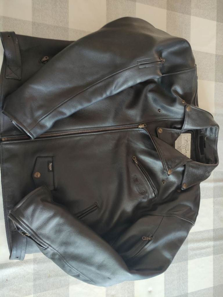 Triumph leather motorcycle jacket size 54/64