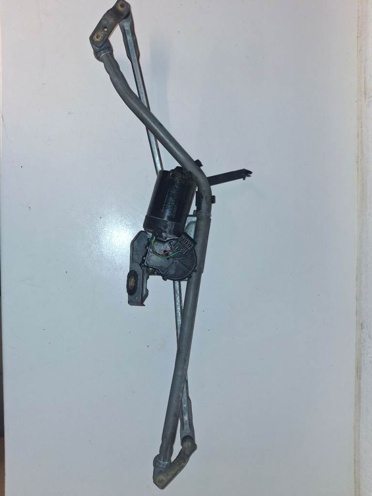 VW Volkswagen T4 Transporter Front Windshield Wiper Motor, Linkage & Mechanism  