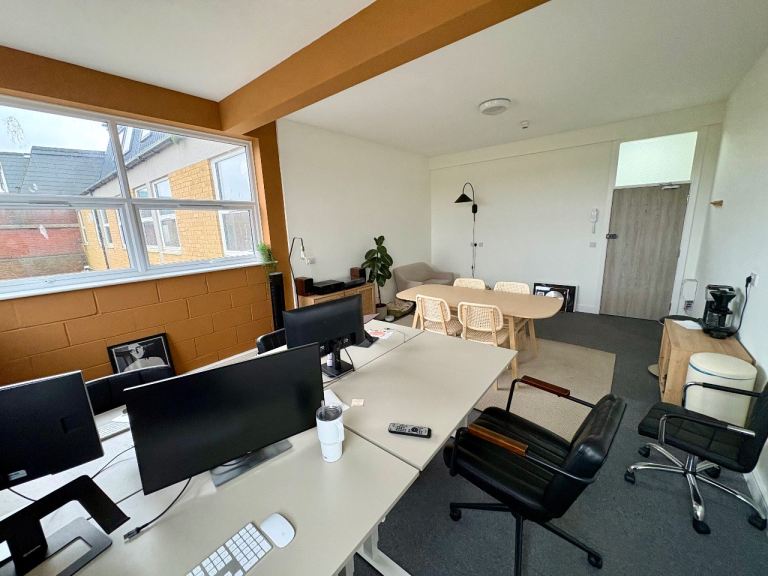 Large office/workshop/artist studio available start of Feb 