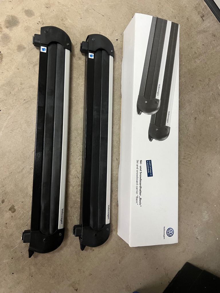 VW Golf Mk8 Roofbars & Snowboard/Ski carrier
