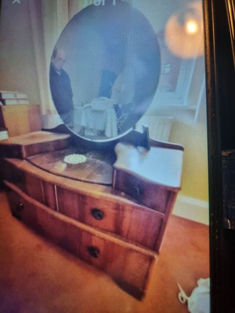 Cabinet antique 