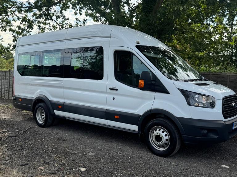 2017 Ford Transit 2.2 TDCi 125ps H3 17 Seater NA Diesel Manual