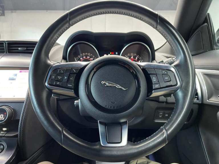 2019 Jaguar F-Type 2.0 R-Dynamic 2dr Auto COUPE PETROL Automatic