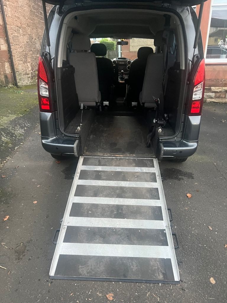 Peugeot, PARTNER TEPEE, MPV, 2013, Manual, 1560 (cc), 5 doors