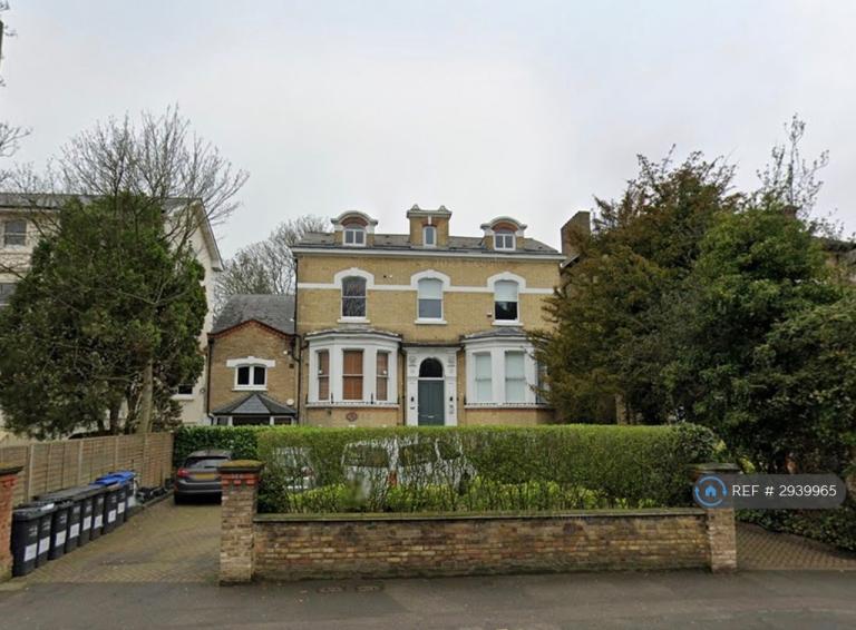 2 bedroom flat in Church Road, London, SE19 (2 bed) (#2939965)
