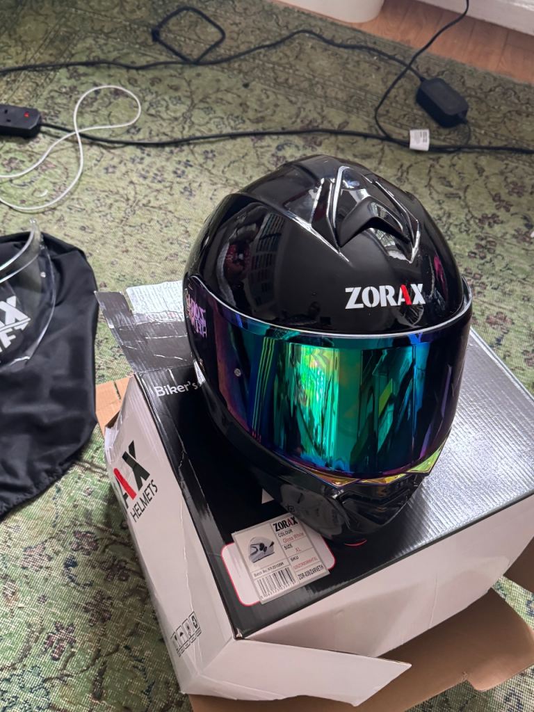 XL ZORAX MOTORCYCLE HELMET