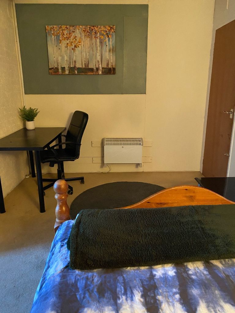 Double room inc all bills with Ensuite. | in St George, Bristol | Gumtree