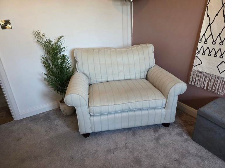 Laura Ashley Snuggle Chair 