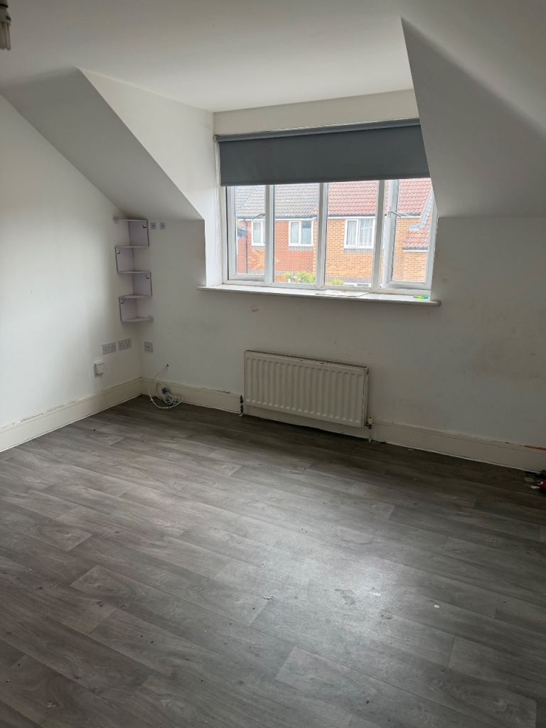 2 bedroom flat to rent with all bills included