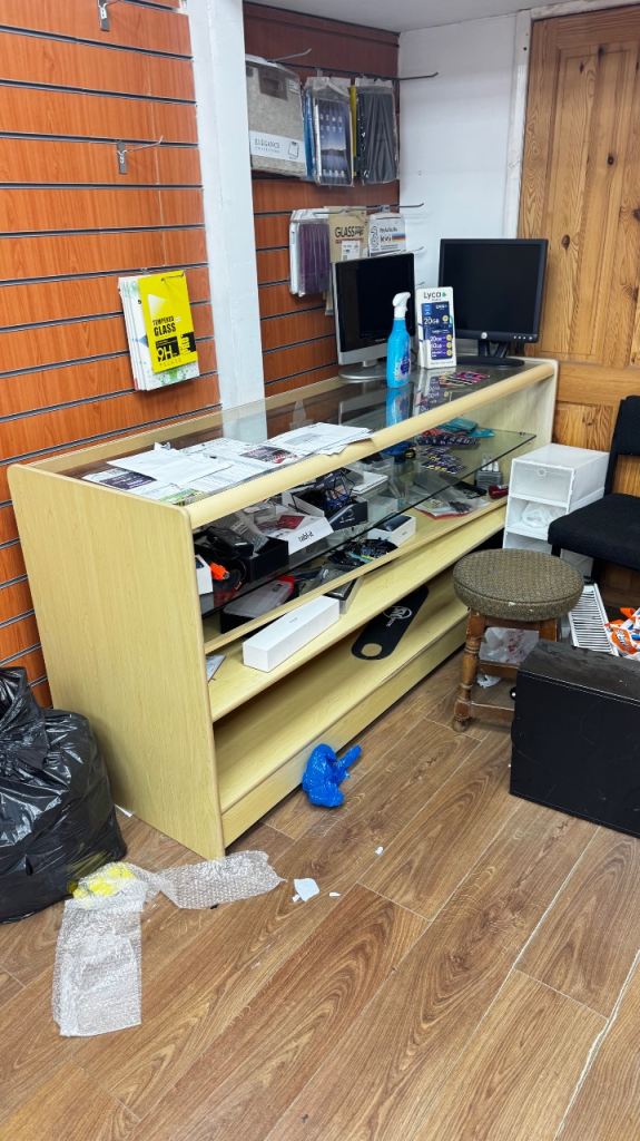 Shop part glass counter 