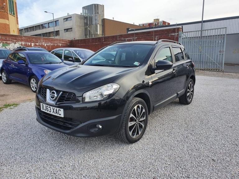 Nissan Qashqai 1.6 Petrol Auto 360 CVT 2WD Euro 5 5dr 2013 Black