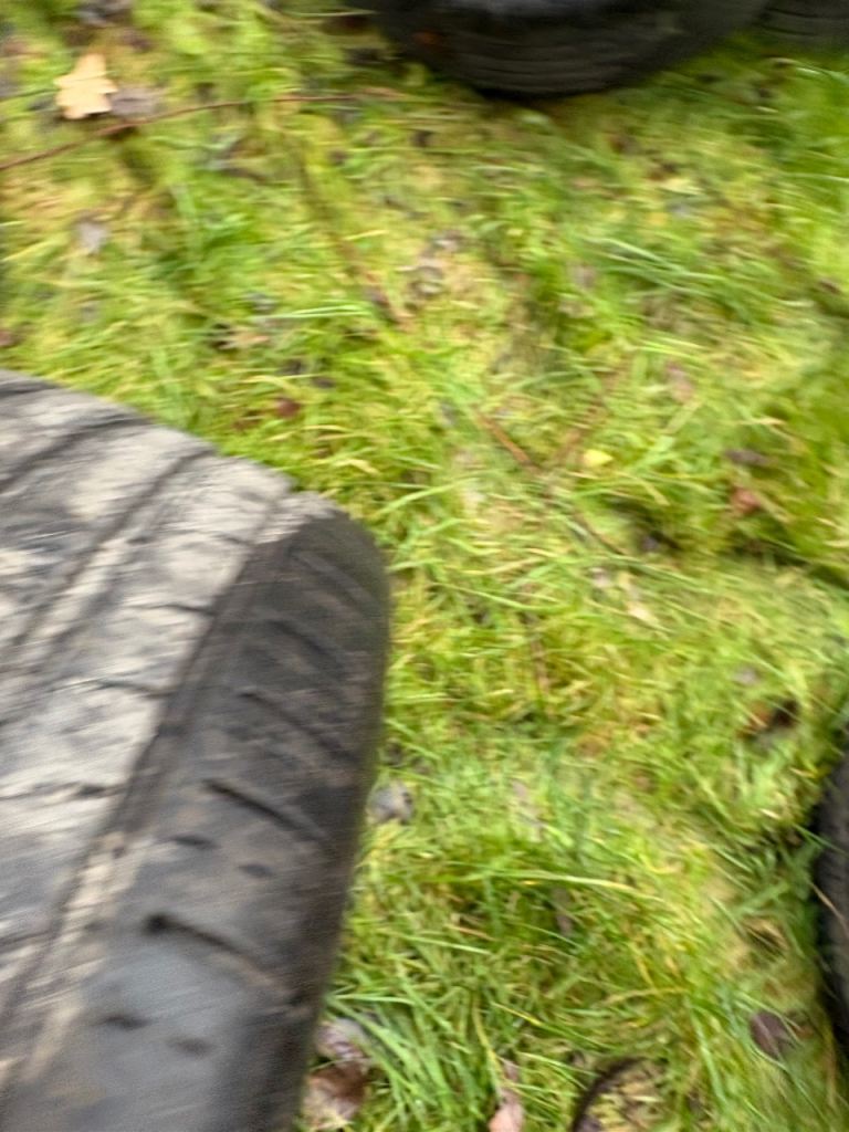 15” 4x108 Ford fiesta zetec ecoboost spoke alloy wheels alloys with tyres black