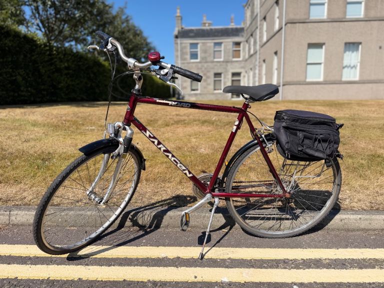 BARGAIN!!! Saracen Trail Hybrid Bike – XL 22" Frame, Good Condition