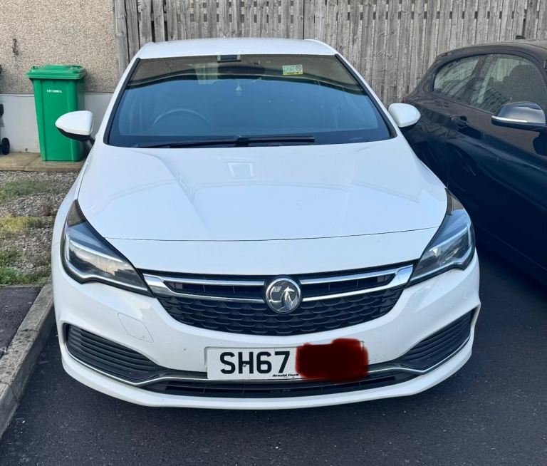Vauxhall, ASTRA, Hatchback, 2017, Manual, 1598 (cc), 5 doors
