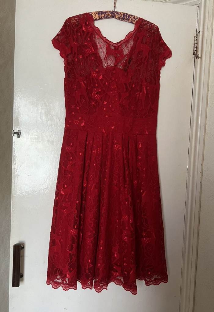 Gorgeous Red Lace look Cocktail/Party Dress by Miusol in size XL/16