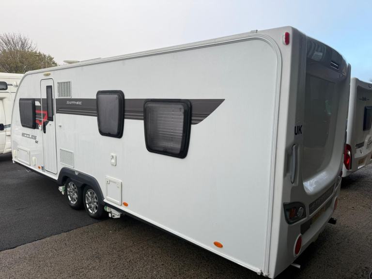 2015 STERLING ECCLES SE SAPPHIRE - 4 BERTH CARAVAN 