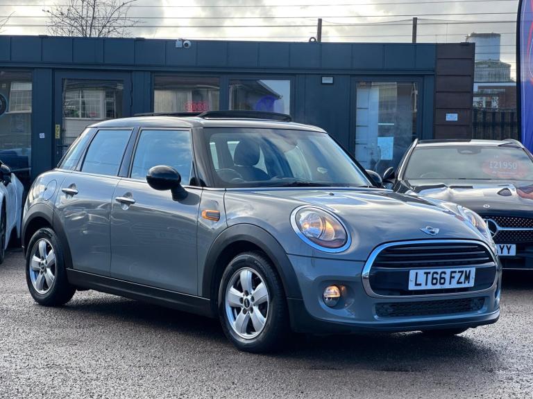 2016 MINI Hatch 1.5 Cooper Auto Euro 6 (s/s) 5dr HATCHBACK Petrol Automatic
