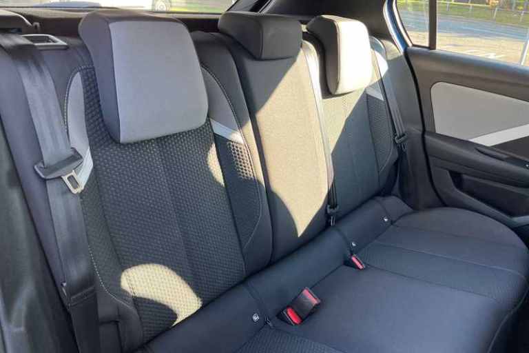 2022 Vauxhall Astra 1.2 Turbo 130 Design 5dr HATCHBACK PETROL Manual