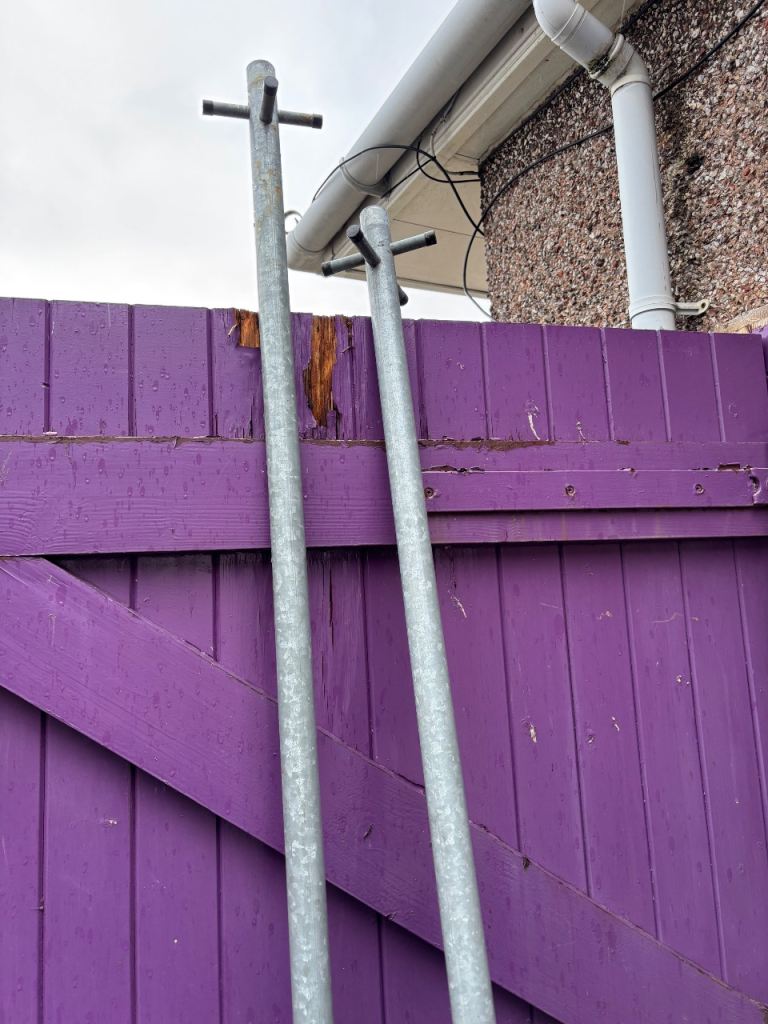 Free - Washing Line Poles