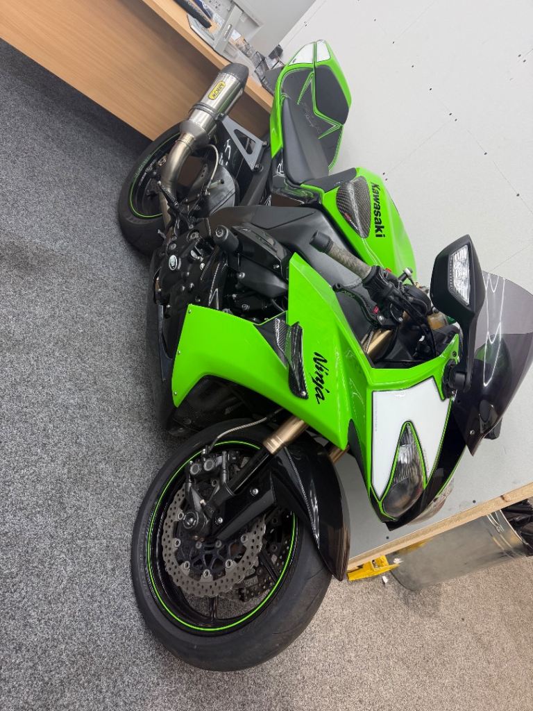 Kawasaki, Ninja ZX 10, 2009, 998 (cc)