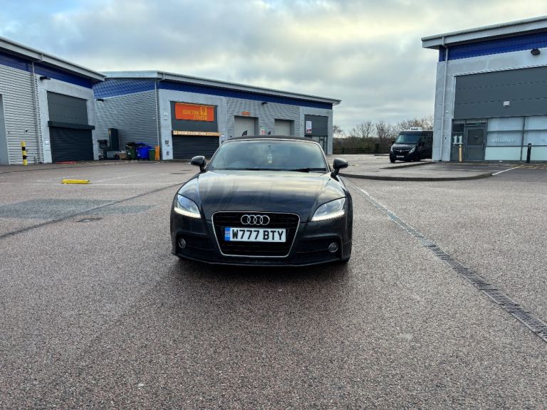 Audi, TT, Convertible, 2014, Manual, 1798 (cc), 2 doors