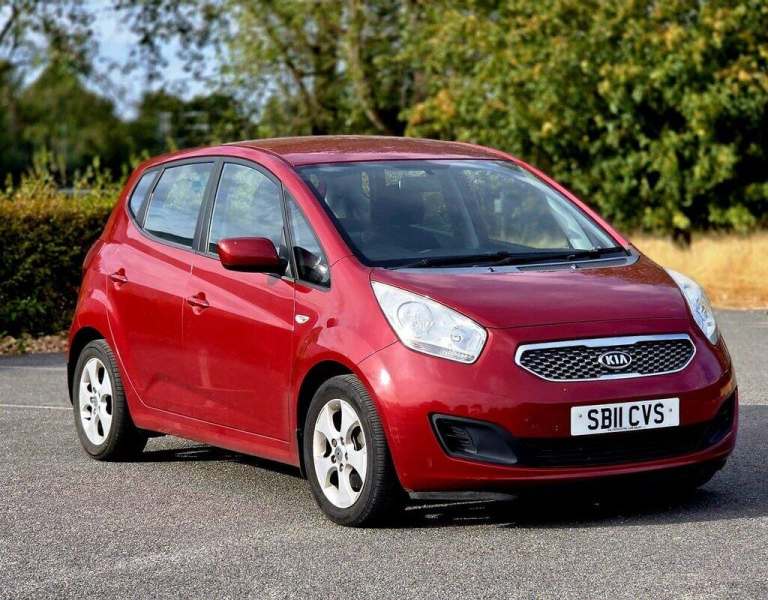 2011 Kia Venga 1.6 2 5dr Auto HATCHBACK PETROL Automatic
