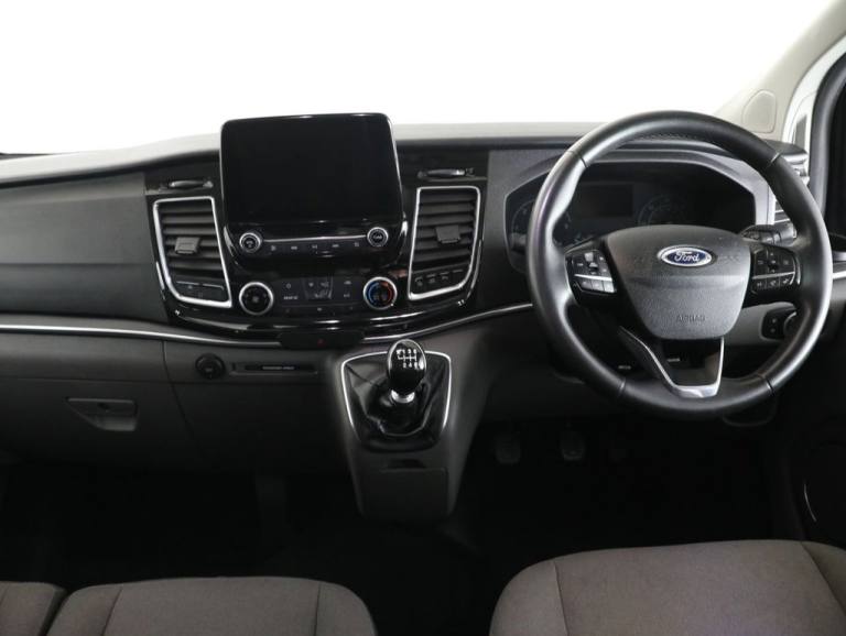 2022 Ford Tourneo Custom 2.0 EcoBlue 130ps Low Roof 8 Seater Titanium MPV DIESEL Manual