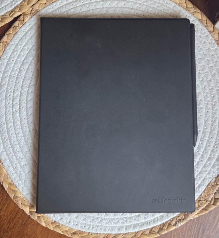 Remarkable 2 E-Ink Tablet with Keyboard Folio & Pen