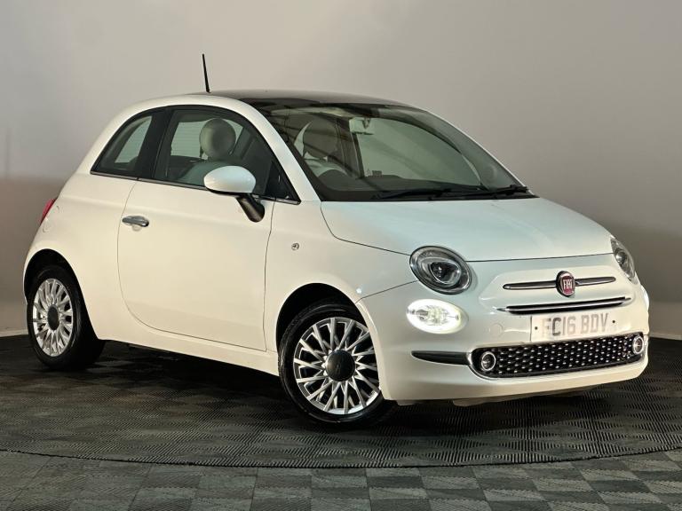 WHITE 2016 FIAT 500 LOUNGE 1.2 PETROL 3 DOOR HATCHBACK 1 PREVIOUS OWNER £20 TAX