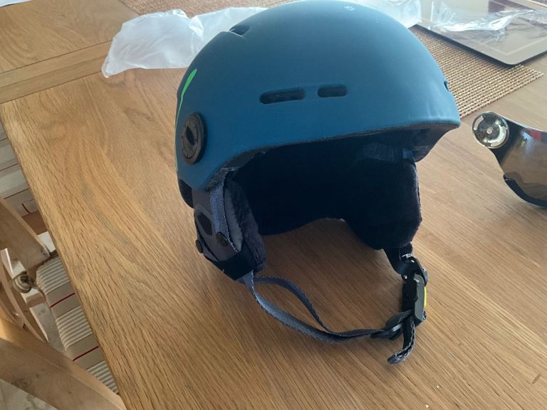 CEBE VISOR SKI HELMET